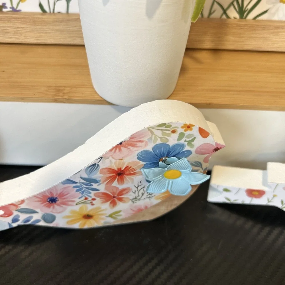 Stand Alone Spring Summer Table‎ Decor Floral Wood Bird Set Of 3